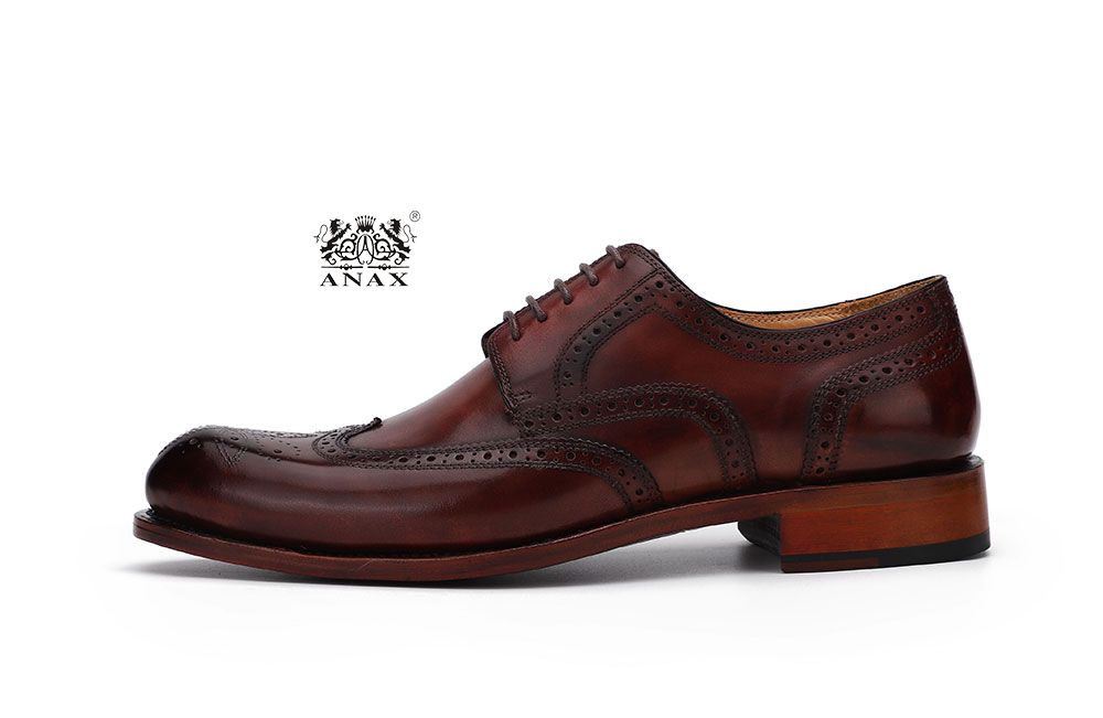 Man's Brogue Leather Shoes