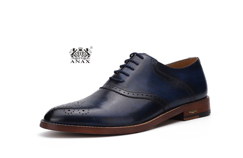 Man's Brogue Leather Shoes