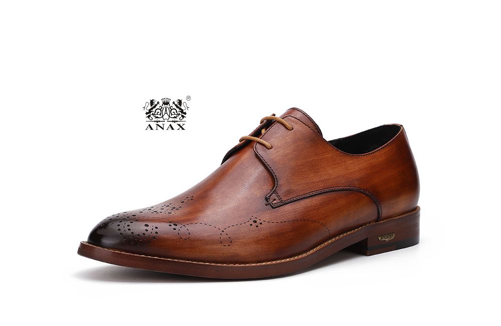 Man's Brogue Leather Shoes