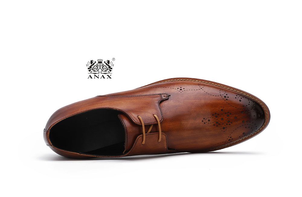 Man's Brogue Leather Shoes