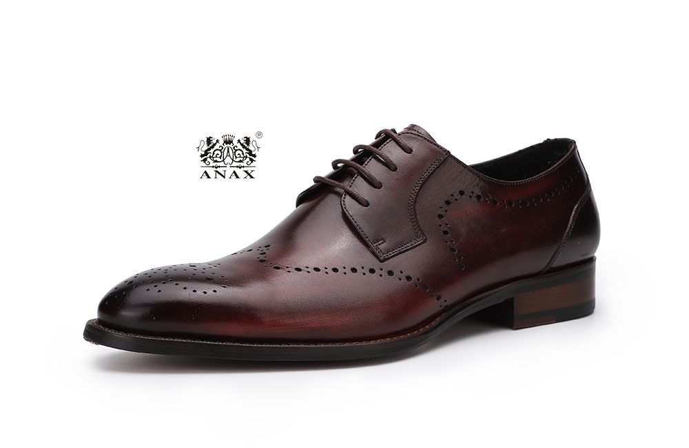 Man's Brogue Leather Shoes